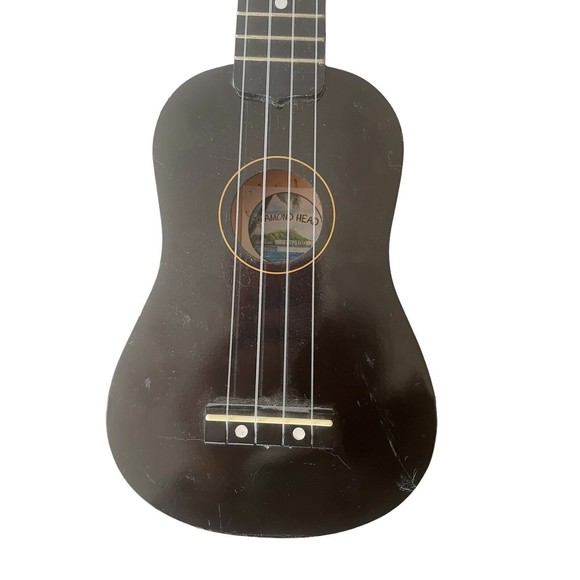 Diamond Head Ukulele Black Soprano Model Du-100 Plays Tunes Great Gently Used - Picture 2 of 6